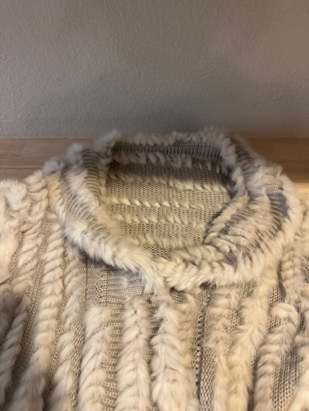 Dismero Made in Italy | Knit Sweater with Fur & Matching Scarf Vtg Sz L - Picture 7 of 14
